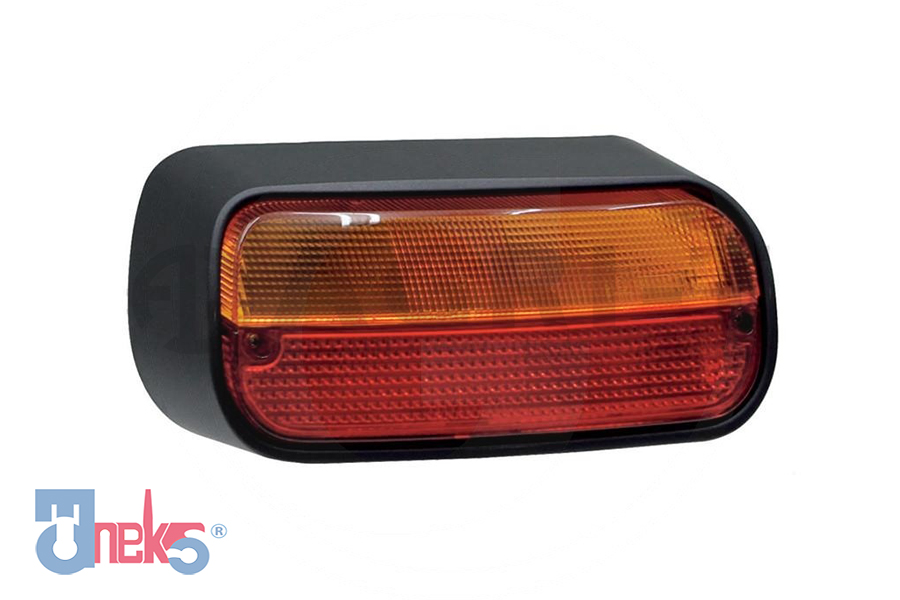 STOP LIGHT RH - W/O BULBS