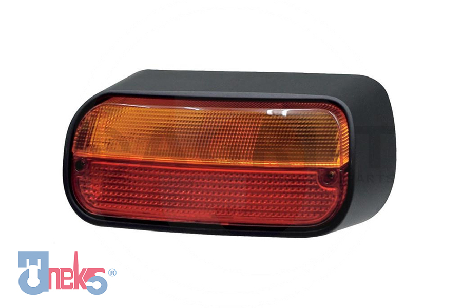 STOP LIGHT LH - W/O BULBS